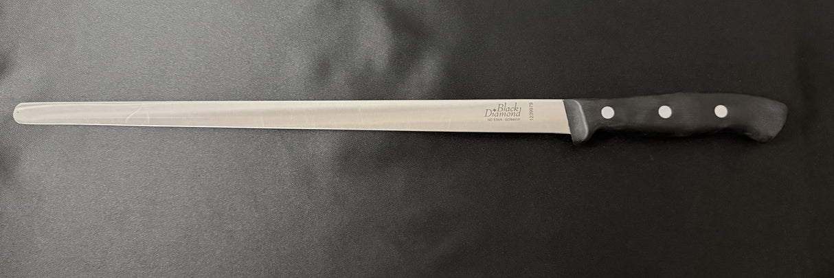 Long carving knife with black handle and 4-rivet grip, steel blade